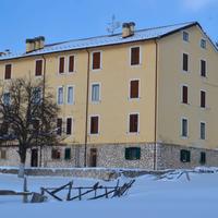 Casa sulla neve