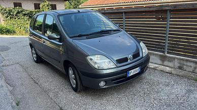 Renault scenic 1.6 16v