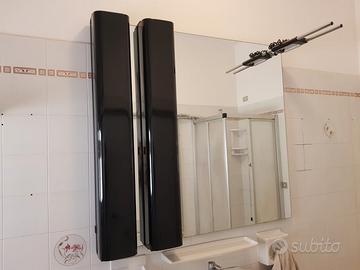 Specchio da bagno con Mobiletti rotanti