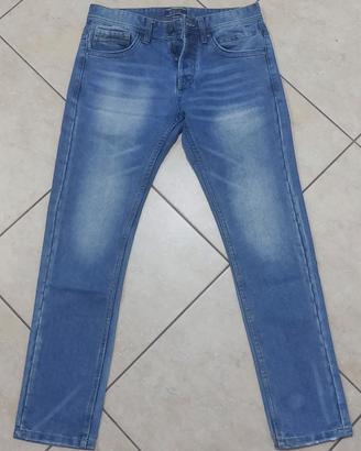 Jeans uomo colore chiaro