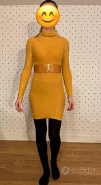 Abito in maglia color senape