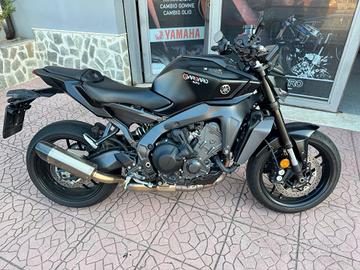 Yamaha MT-09 ABS 2024 Y-AMT DEMO CONCESSIONARIO