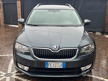 Skoda Octavia 1.4 TSI Wagon Ambition G-Tec
