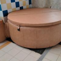piscina idromassaggio 