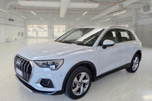 AUDI Q3 35 TDI S tronic Business Advanced
