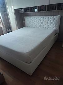 Letto contenitore matrimoniale