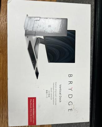 Brydge vertical dock