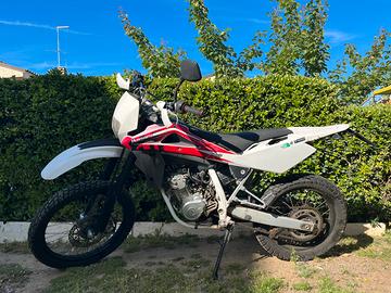 Husqvarna Enduro WR 125 4 T