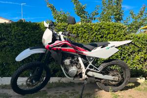 Husqvarna Enduro WR 125 4 T