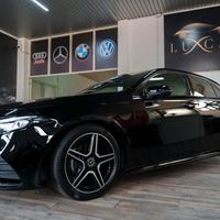 Mercedes-benz A 200 d Automatic Premium AMG NIGHT 