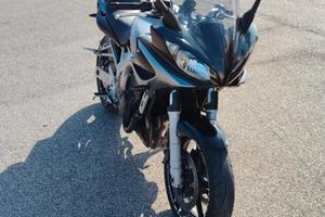 Yamaha Fazer 600 