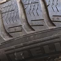 Pneumatici Invernali Pirelli 225/50/R18.