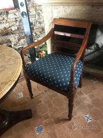 Poltroncina In Legno di Noce anni '20 Restaurata