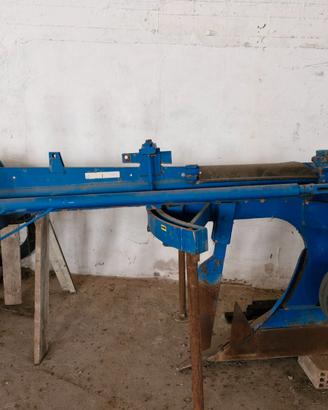 Landini testacalda L 35 e aratro Agrimac