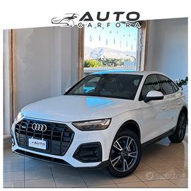 Audi Q5 Sportback 40 tdi Identity Black s-line int