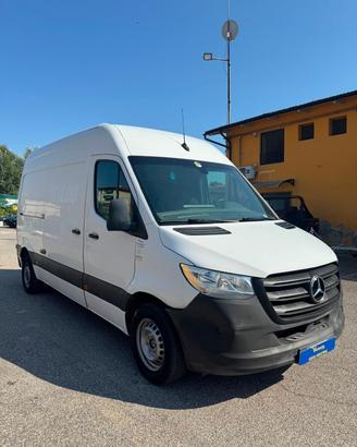 0703 FURGONE MERCEDES SPRINTER 2021