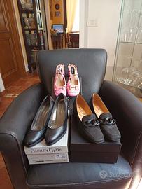 Tre paia di scarpe nuove in pelle