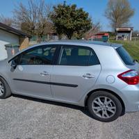 Toyota Auris Active 1.6
