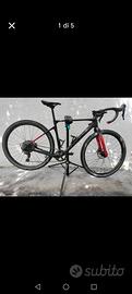 bici gravel  carbon cube nuroad c62 pro taglia S
