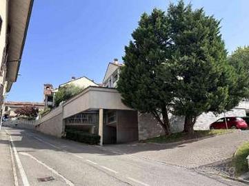 Garage a Merate (LC)