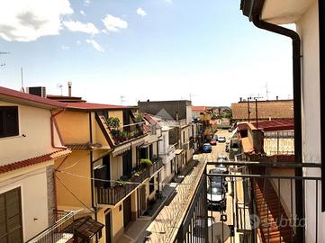 CASA SEMINDIPENDENTE A BOTRICELLO