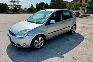 Ford Fiesta Diesel 1.4 TDCi NEOPATENTATI UNIPRO