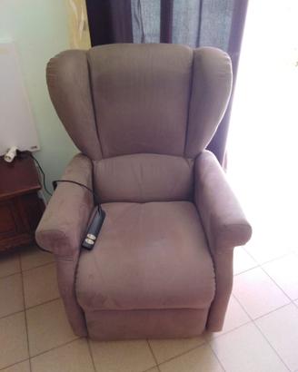 Poltrona elettrica alza persona