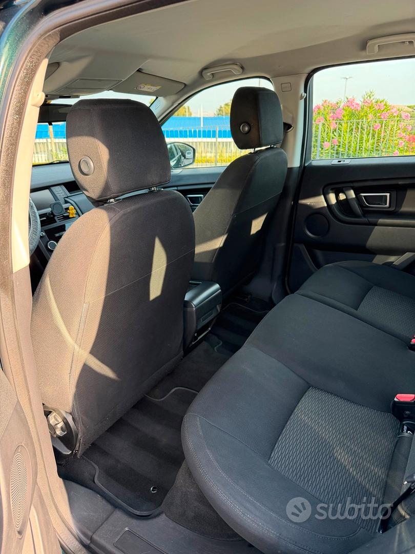 Land Rover Discovery Sport 2015 photo 4