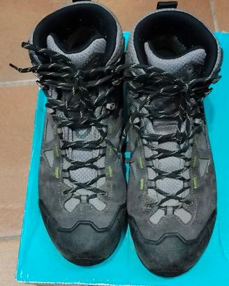 Scarponi n°41 Scarpa modello ZG LITE GTX + omaggio