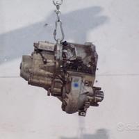 Cambio manuale Peugeot 2008 1.2 benzina 2017