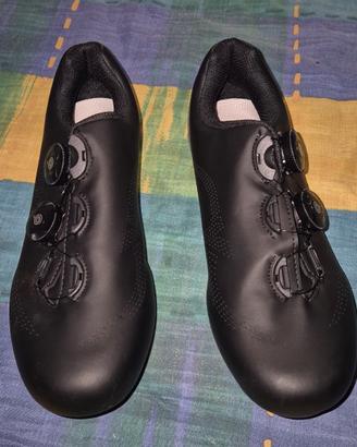 scarpe da spinning o mountain bike