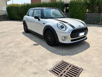 MINI Cooper D Hype 5 porte