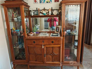 vetrinetta Ahrens restaurata