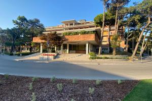 Locale commerciale Piazza del Sole