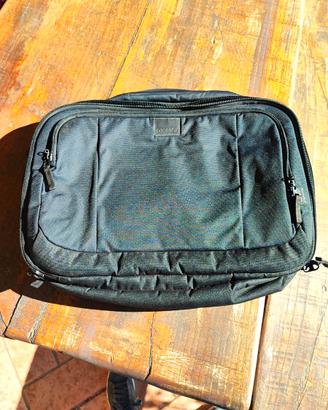 ZAINO PORTA PC PACSAFE NERO ANTITAGLIO MULTITASCHE