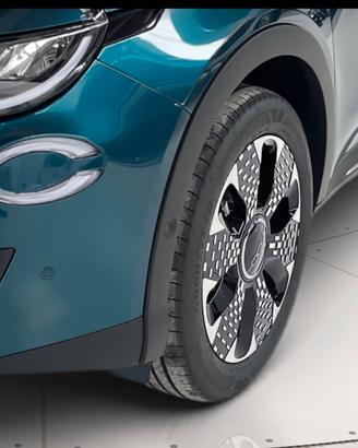4 pneumatici originali Fiat La Prima 215/55 R 18