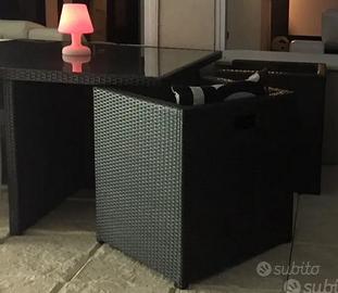 Tavolo rattan grigio scuro