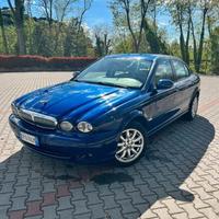 Jaguar X-Type