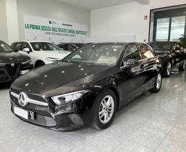 MERCEDES-BENZ A 180 d Automatic Business Extra