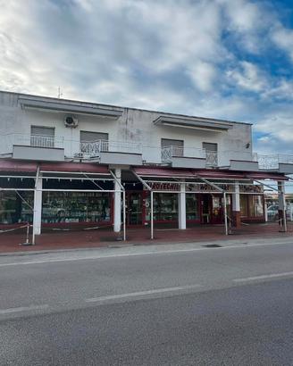 Fabbricato su due livelli a Capaccio-Paestum