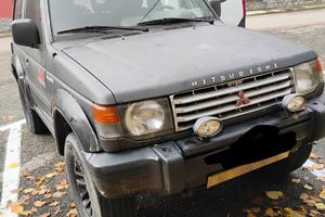 Mitsubishi Pajero 2500 TD,