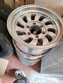 Cerchi per fuoristrada