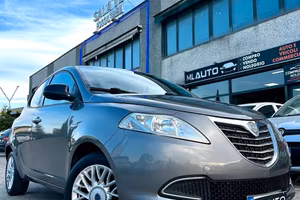 Lancia Ypsilon 1.2 69 CV 5 porte S&S Platinum - OK