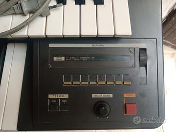 Yamaha Electone ME-30

ORGANO