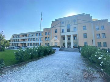 MONOLOCALE A RAVENNA