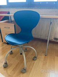 Sedia ufficio blu