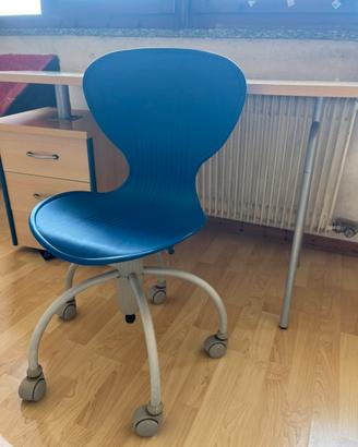 Sedia ufficio blu
