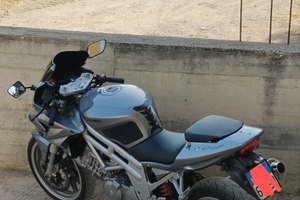 PATENTE A2 / Hyosung GT 650 R