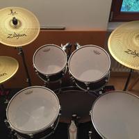 Batteria acustica PEARL Decade Maple Series Studio