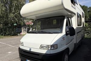 CAMPER MC LOUIS